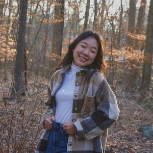 Meet your Posher, Hana